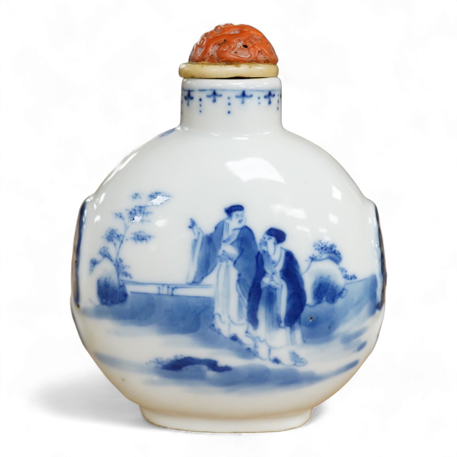 A large late 19th century Chinese blue and white snuff bottle, character marks to the base, 11cm high